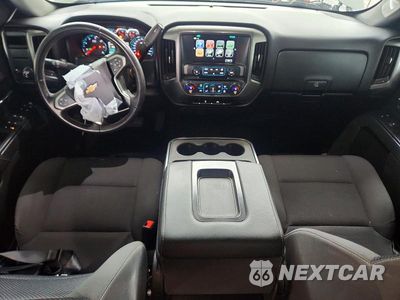 Zdjęcie 8 z 13 samochodu: 2018 CHEVROLET SILVERADO C1500 LT VIN:3GCUCRER8JG383994 - miniatura