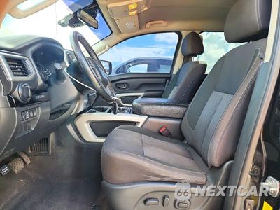 Zdjęcie 7 z 12 samochodu: 2021 NISSAN TITAN SV VIN:1N6AA1EFXMN526517 - miniatura