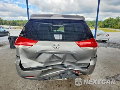 Zdjęcie 6 z 13 samochodu: 2012 TOYOTA SIENNA XLE 8-PASSENGER VIN:5TDYK3DC4CS257103 - miniatura