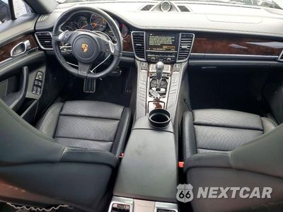 Zdjęcie 8 z 12 samochodu: 2016 PORSCHE PANAMERA TURBO VIN:WP0AC2A7XGL070276 - miniatura