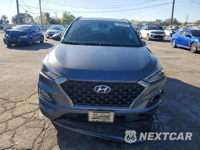 Piąte zdjęcie samochodu w środku: 2019 HYUNDAI TUCSON NIGHT VIN:KM8J33AL5KU961075 - miniatura
