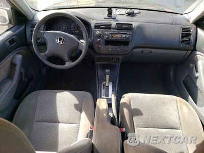 Zdjęcie 8 z 12 samochodu: 2005 HONDA CIVIC DX VP VIN:1HGES16355L026012 - miniatura