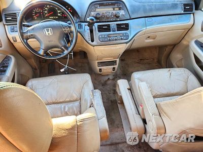 Zdjęcie 8 z 13 samochodu: 2006 HONDA ODYSSEY EXL VIN:5FNRL38796B075985 - miniatura