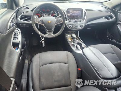 Zdjęcie 8 z 12 samochodu: 2021 CHEVROLET MALIBU LT VIN:1G1ZD5ST8MF027720 - miniatura