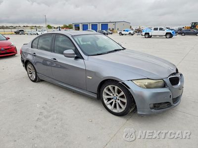 Czwarte zdjęcie samochodu z boku: 2011 BMW 3 SERIES VIN:WBAPH7G55BNM57049 - miniatura