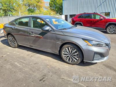 Czwarte zdjęcie samochodu z boku: 2026 NISSAN ALTIMA SV VIN:1N4BL4DV0TN319408 - miniatura