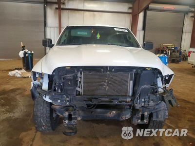 Piąte zdjęcie samochodu w środku: 2019 RAM 1500 CLASSIC TRADESMAN VIN:1C6RR7KT5KS729316 - miniatura