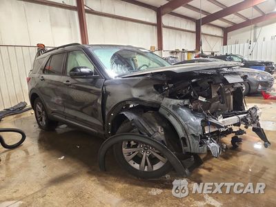 Czwarte zdjęcie samochodu z boku: 2022 FORD EXPLORER XLT VIN:1FMSK8DH2NGB26940 - miniatura