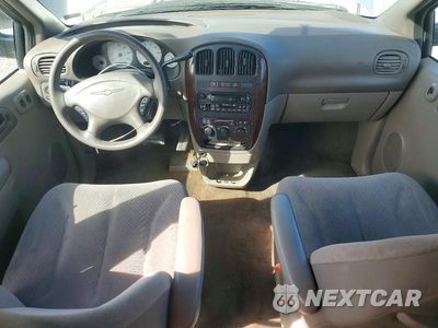 Zdjęcie 8 z 13 samochodu: 2003 CHRYSLER TOWN & COUNTRY VIN:2C4GP24333R248893 - miniatura