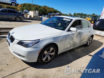 2008 BMW 528 I WBANU535X8C110074 - główne zdjęcie licytacji z USA - miniatura