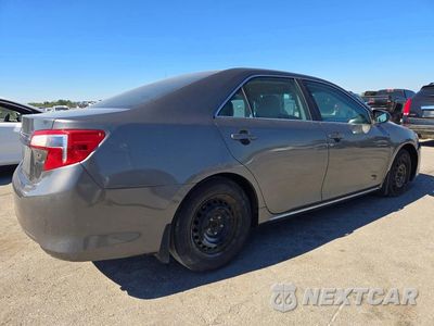 Trzecie zdjęcie samochodu z tyłu: 2014 TOYOTA CAMRY LE VIN:4T4BF1FK7ER388688 - miniatura