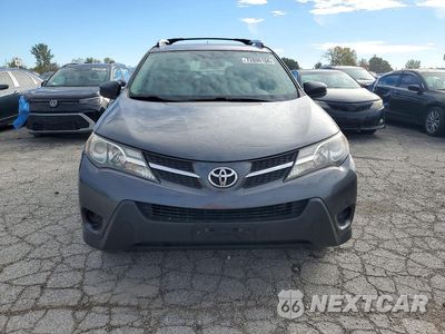 Piąte zdjęcie samochodu w środku: 2015 TOYOTA RAV4 LE VIN:JTMBFREV9FJ035901 - miniatura