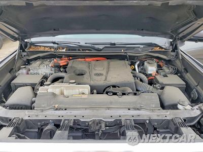 Zdjęcie 11 z 12 samochodu: 2024 TOYOTA TUNDRA LIMITED HV VIN:5TFJC5DB5RX040714 - miniatura