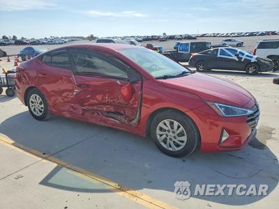 Czwarte zdjęcie samochodu z boku: 2019 HYUNDAI ELANTRA SE VIN:KMHD74LF7KU887754 - miniatura