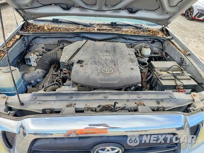 Zdjęcie 11 z 12 samochodu: 2006 TOYOTA TACOMA V6 VIN:5TEUU42N06Z302287 - miniatura