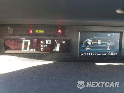 Zdjęcie 9 z 13 samochodu: 2016 TOYOTA PRIUS V TWO VIN:JTDZN3EU5GJ055005 - miniatura