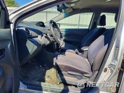 Zdjęcie 7 z 12 samochodu: 2008 TOYOTA YARIS BASE VIN:JTDBT923381262998 - miniatura