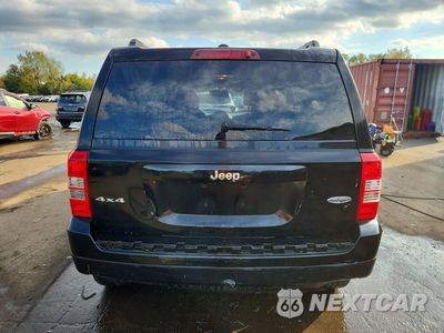Zdjęcie 6 z 14 samochodu: 2015 JEEP PATRIOT LATITUDE VIN:1C4NJRFB4FD426145 - miniatura