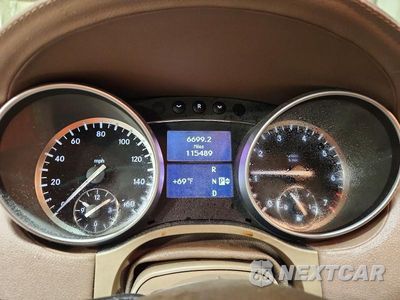 Zdjęcie 9 z 12 samochodu: 2011 MERCEDES-BENZ GL 450 4MATIC VIN:4JGBF7BE2BA666889 - miniatura