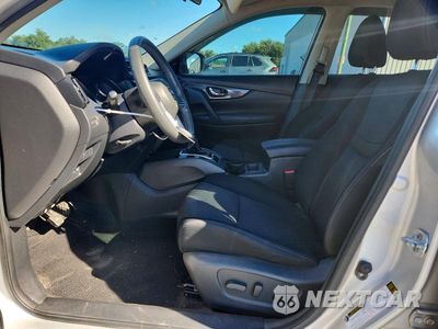 Zdjęcie 7 z 13 samochodu: 2017 NISSAN ROGUE SV VIN:KNMAT2MT6HP542248 - miniatura