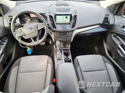 Zdjęcie 8 z 13 samochodu: 2019 FORD ESCAPE SE VIN:1FMCU0GD2KUB99523 - miniatura