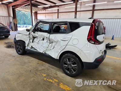Drugie zdjęcie samochodu z przodu: 2021 KIA SOUL S VIN:KNDJ23AU9M7146525 - miniatura