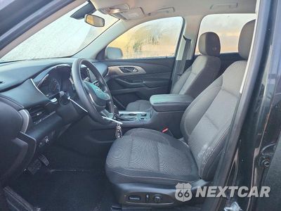 Zdjęcie 7 z 12 samochodu: 2018 CHEVROLET TRAVERSE LS VIN:1GNERLKW7JJ226408 - miniatura