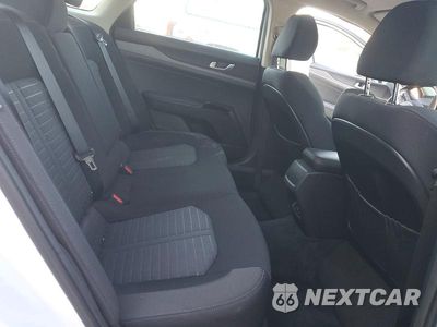 Zdjęcie 10 z 12 samochodu: 2026 KIA K5 LXS VIN:KNAG24J73T5426992 - miniatura
