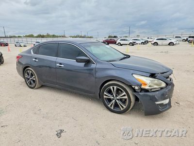 Czwarte zdjęcie samochodu z boku: 2013 NISSAN ALTIMA 2.5 VIN:1N4AL3AP9DC154645 - miniatura