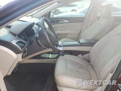 Zdjęcie 7 z 12 samochodu: 2017 LINCOLN MKZ HYBRID RESERVE VIN:3LN6L5MU6HR606521 - miniatura