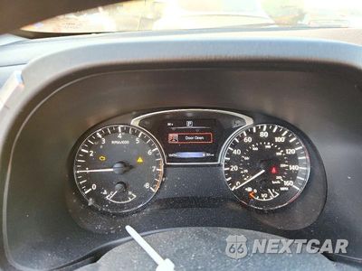 Zdjęcie 9 z 13 samochodu: 2019 NISSAN PATHFINDER S VIN:5N1DR2MN1KC598444 - miniatura
