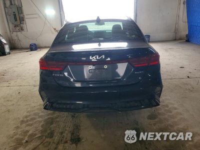 Zdjęcie 6 z 12 samochodu: 2023 KIA FORTE GT LINE VIN:3KPF54ADXPE655479 - miniatura