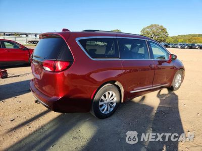 Trzecie zdjęcie samochodu z tyłu: 2017 CHRYSLER PACIFICA TOURING L VIN:2C4RC1BG3HR677737 - miniatura