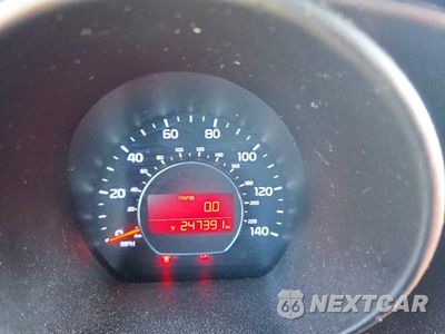 Zdjęcie 9 z 13 samochodu: 2015 KIA SOUL BASE VIN:KNDJN2A23F7192757 - miniatura