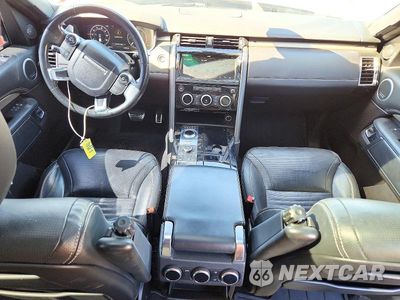 Zdjęcie 8 z 13 samochodu: 2018 LAND ROVER DISCOVERY HSE VIN:SALRR2RK6JA052038 - miniatura