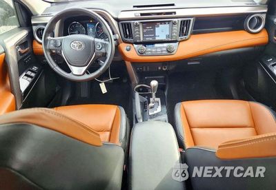 Zdjęcie 8 z 12 samochodu: 2016 TOYOTA RAV4 LIMITED VIN:JTMDFREV6GD181777 - miniatura