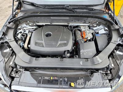 Zdjęcie 12 z 13 samochodu: 2019 VOLVO XC60 T8 R-DESIGN VIN:LYVBR0DM7KB247937 - miniatura