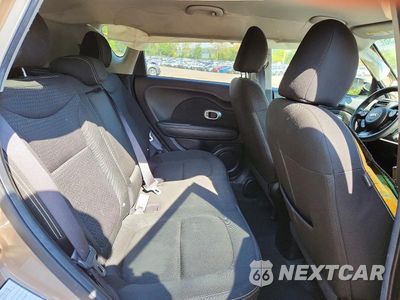 Zdjęcie 10 z 13 samochodu: 2014 KIA SOUL + VIN:KNDJP3A50E7073573 - miniatura