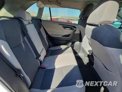 Zdjęcie 11 z 14 samochodu: 2024 TOYOTA RAV4 XLE VIN:2T3W1RFV3RC283597 - miniatura