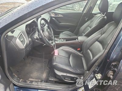 Zdjęcie 7 z 12 samochodu: 2018 MAZDA 3 TOURING VIN:3MZBN1L34JM221862 - miniatura