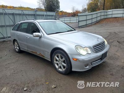 Czwarte zdjęcie samochodu z boku: 2005 MERCEDES-BENZ C 240 SPORTWAGON 4MATIC VIN:WDBRH81J35F654922 - miniatura