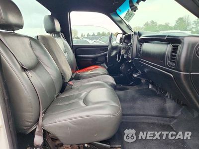 Zdjęcie 10 z 12 samochodu: 2003 CHEVROLET SILVERADO C1500 VIN:1GCEC14X23Z201859 - miniatura