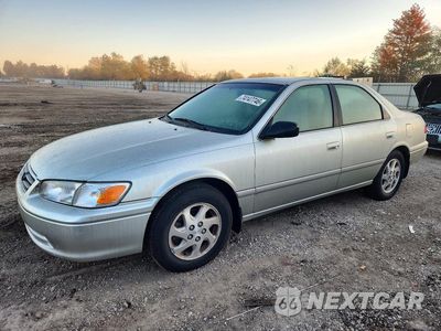 2000 TOYOTA CAMRY LE JT2BG22K7Y0469198 - główne zdjęcie licytacji z USA - miniatura