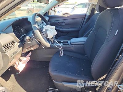 Zdjęcie 7 z 12 samochodu: 2025 NISSAN SENTRA S VIN:3N1AB8BVXSY382233 - miniatura