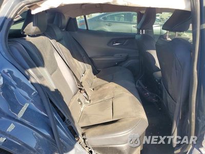 Zdjęcie 10 z 12 samochodu: 2024 TOYOTA PRIUS XLE VIN:JTDADABU9R3009645 - miniatura
