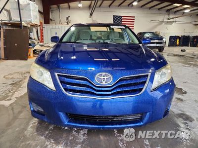 Piąte zdjęcie samochodu w środku: 2011 TOYOTA CAMRY LE VIN:4T1BF3EK1BU765034 - miniatura