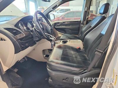 Zdjęcie 7 z 13 samochodu: 2017 DODGE GRAND CARAVAN SXT VIN:2C4RDGCG6HR865361 - miniatura