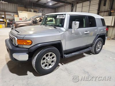 2012 TOYOTA FJ CRUISER BASE JTEZU4BF0CK011752 - główne zdjęcie licytacji z USA - miniatura