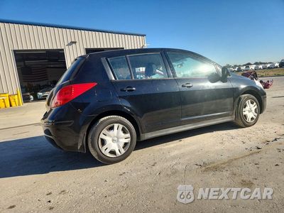 Trzecie zdjęcie samochodu z tyłu: 2011 NISSAN VERSA 1.8 S VIN:3N1BC1CP7BL406669 - miniatura
