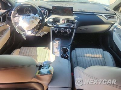 Zdjęcie 8 z 12 samochodu: 2022 GENESIS G70 2.0T VIN:KMTG34TA3NU086682 - miniatura